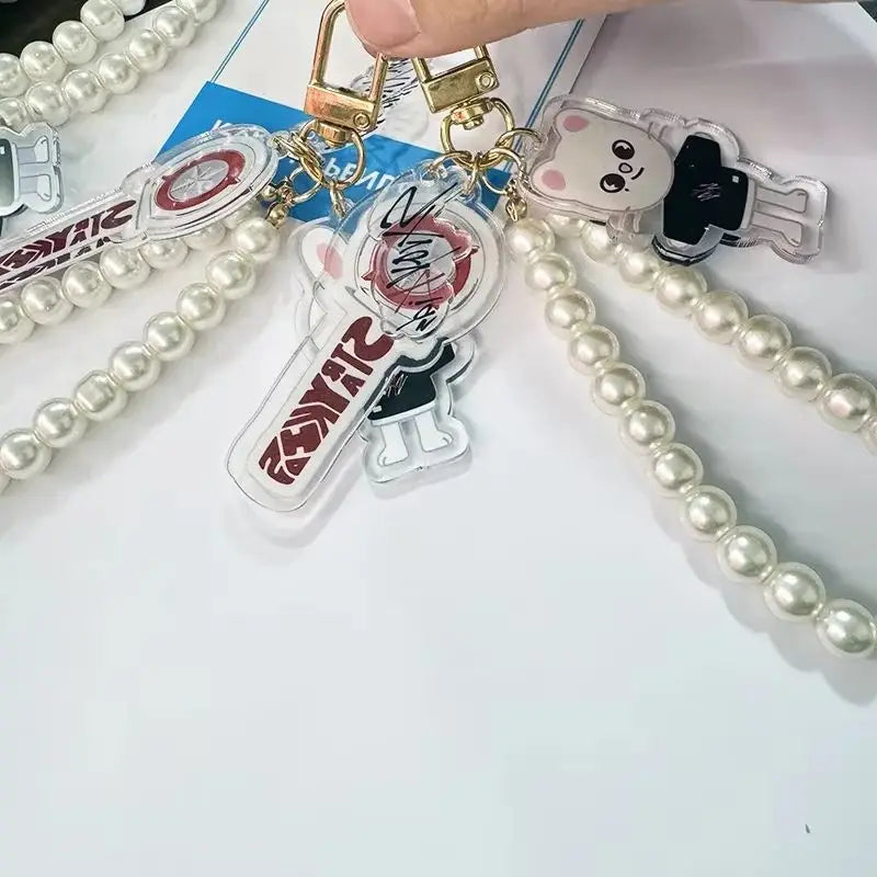 Kit Chaveiro SKZOO com Corrente de Pérolas – 3 Peças Acrílico Dupla Face | Stray Kids Merch Fofo para STAYs
